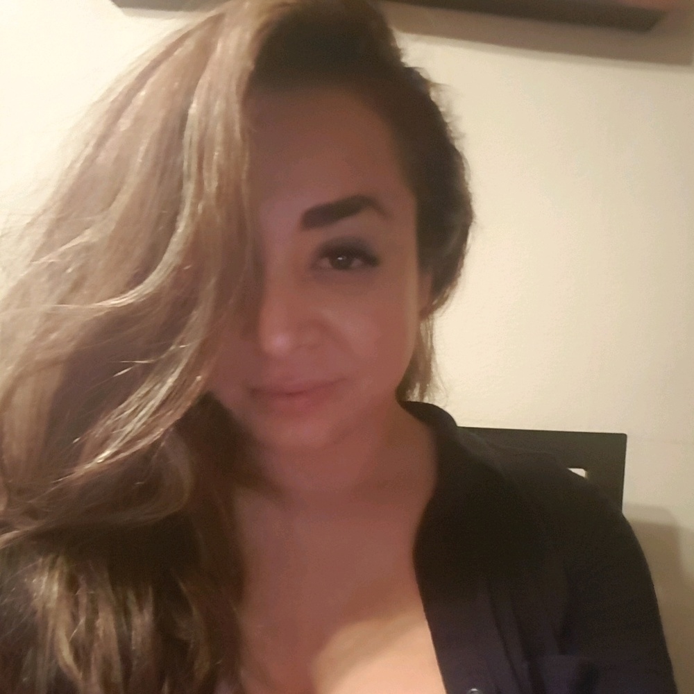 Meet your Posher, Areli